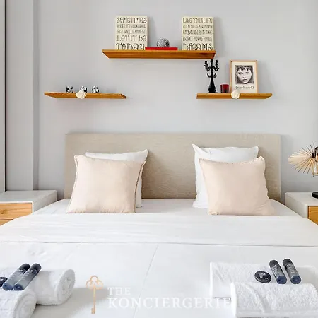 Apartment Prestigieux Rue Faubourg Saint-honore Paris